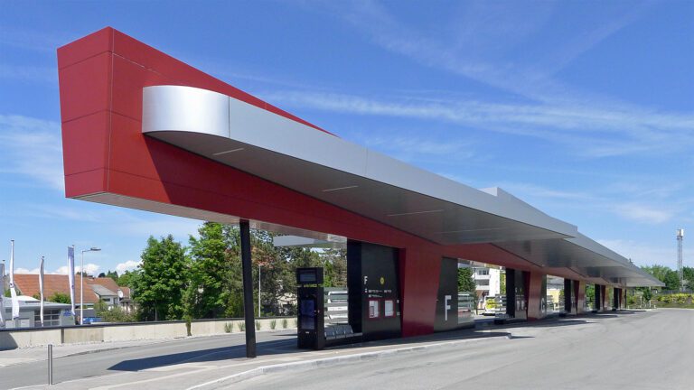 ArchitekturStudio Gilhofer, Busterminal Ried im Innkreis