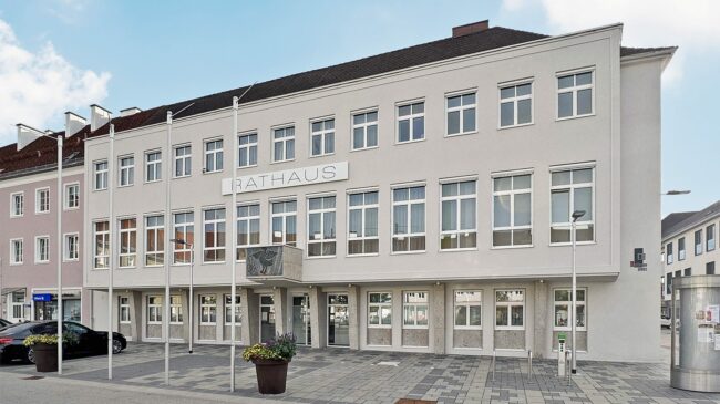 ArchitekturStudio Gilhofer, Rathaus Attnang-Puchheim